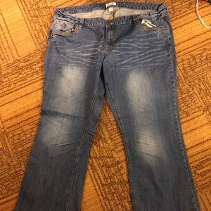Maurice’s boot cut button pocket jeans size  24